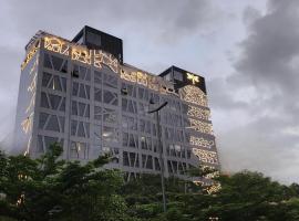Dragonfly Hotel - The Art Hotel, Hotel in Mumbai