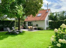 Bed & breakfast Heitse, vacation home in Heythuysen