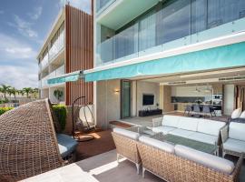 Sea View Duplex per 5 in The Blue Point 88 Residence near Patong and Paradise Beach, hotel para famílias em Patong Beach