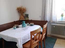 Ferienwohnung Elisa, acomoda&ccedil;&atilde;o com cozinha em Staig