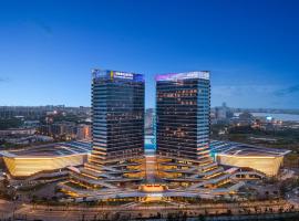 Radisson Collection Lingang Shanghai, hotel with parking in Shanghai