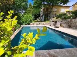 Alma Invicta Padrões I ( w/ Private Swimming Pool)