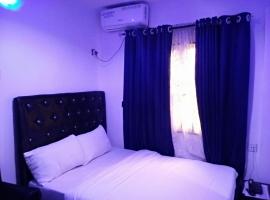 SMD Hotel and Suites, hotel din Nneke