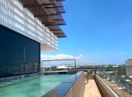 Brand new, with private Jacuzzi, apartemen di Carlos Guerra