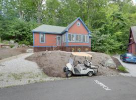 Inviting Summer Village Cottage Golf Cart and More!, hotel with parking in Westford