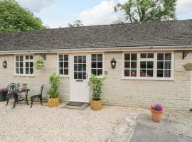 Well Cottage, place to stay in Malmesbury