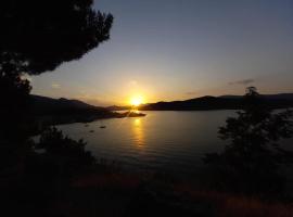 RURALRUT en El Tiemblo precios especiales a partir de 7 noches, wifi, cabina de hidromasaje, Aire Acondicionado, zonas de baño naturales cercanas, hotel en El Tiemblo