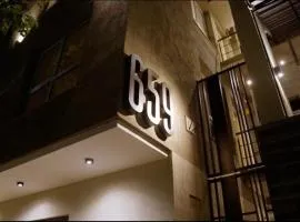 659 Suites