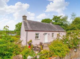 Inglenook Cottage, hotelli kohteessa Landshipping