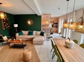 Appartement proche Pairi Daiza 6pers terrasse et jardin