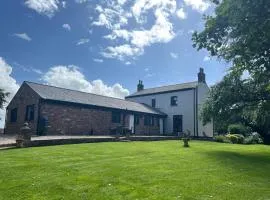 Rural Family Farmhouse with Countryside views