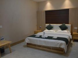 Zhiyuanta hotel, hotel with parking in Vientiane