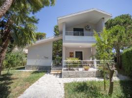 "Blue Bay Villa" at Gjiri Lalzit, Lalzi Bay, Lura 1, h&ocirc;tel &agrave; Durr&euml;s