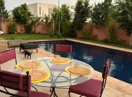 Villa avec pool privé avenue Mohamed 6 zone touristique Agdal