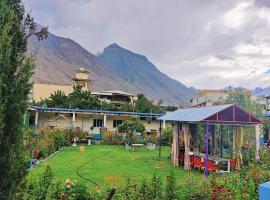 Madina Hotel 2, hotel en Gilgit