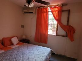 OASIS II Las Moras, con cochera y jardin, ξενοδοχείο σε Λα Ριόχα