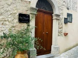 San Nicolò Holiday Home