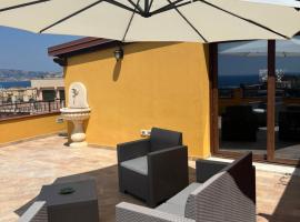 THE DREAM: Villa San Giovanni'de bir otoparklı otel