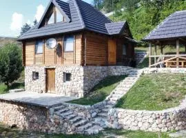 Wooden house Nada (Drvena kuća Nada)