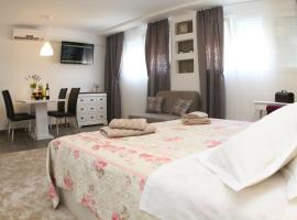 Studio Apartments Mirakul, butik hotel u Splitu