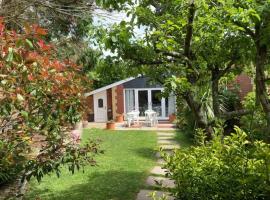 Walnut Cottage, hotel di Newton Ferrers