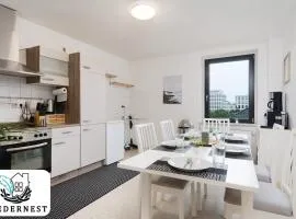 Einfach aber sehr komfortabel - Wohnung für 12 Personen - 2xWC - Gruppen, Messe, Monteure, Studenten - Voll ausgestattet - 6 Betten 140x200cm hochwertig, 3 Smart-TV 55 Zoll Netflix, 1000 Mbit WLAN, voll ausgestattete Küche