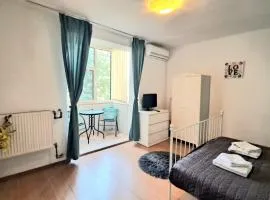 Închiriez garsoniera în regim hotelier unirii