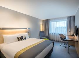 귀터슬로에 위치한 호텔 Holiday Inn Express Gütersloh by IHG