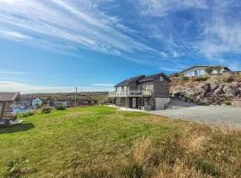Nice Home In Bremnes With Wifi