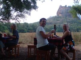 the walawwa guest house and hostel, albergue en Sigiriya