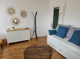 Appartement cosy, hotel barato en Saint-Martin-Longueau