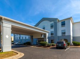 Super 8 by Wyndham La Grange KY, hotel v mestu La Grange