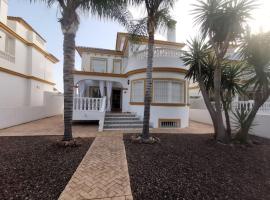 Luxury Paradise Beach Villa, hotel v mestu Vera