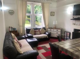 Captivating 2-Bed Apartment in Isle of Bute, appartamento a Rothesay