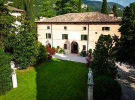 Villa Carrara La Spada, parkimisega hotell sihtkohas Grezzana