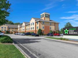 Sonesta Simply Suites Lansing, hotell i Lansing