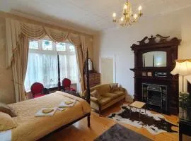 Outstanding property Close to Melb Airport