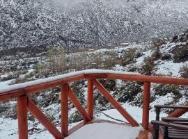 Cabaña Rincón del Sol, chalet de montaña en Potrerillos