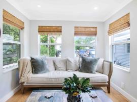 Croton Cottage - Downtown WPB guest house, holiday rental in West Palm Beach