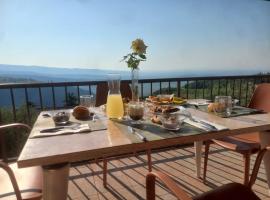 La Terrazza in Collina, smještaj s doručkom u gradu 'Cavalo'