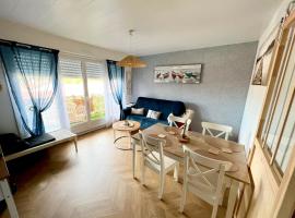 montsetmerveillesvuemer, hotel in Notre-Dame-de-Monts