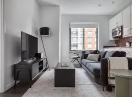 Gorgeous Midtown W 1BR w Gym nr Times Sq NYC-651