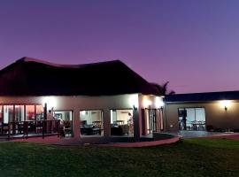 Umbono Private Game Lodge, hotel in Alexandria