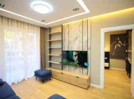 블로러에 위치한 호텔 LA LA Marina Wave Suites