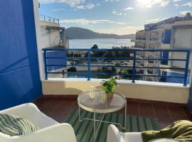 Apartamento con vistas al mar Urb Puerto Azul B3, feriebolig i Cedeira