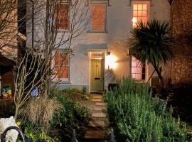 Seaside Georgian gem, casa o chalet en Combe Martin