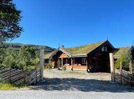 Solsetra - Mountain Majesty Family Log Cabin, hotel in Hovden