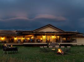 Serengeti River Camp, poilsiautojų namelis mieste Robanda