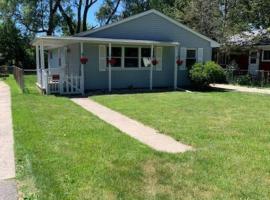Quiet home three bedroom home in peaceful neighborhood, holiday rental in Saginaw