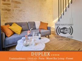 Duplex standing 7min➤Fontainebleau-INSEAD⎮45min➤Paris, מלון בVeneux-les-Sablons